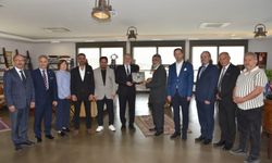 Hamburg Türk Basın Birliği heyeti, Girne Amerikan Üniversitesi’ni ziyaret etti