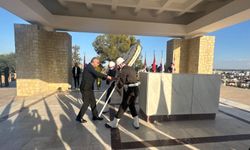 Dr. Fazıl Küçük Anıt Mezarı'nda tören düzenlendi