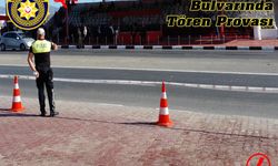 Dr. Fazıl Küçük Bulvarı 15 Kasım tören provası için yarın geçici olarak trafiğe kapatılacak