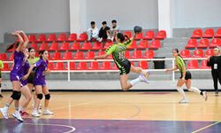 Hentbol’da U18 start aldı