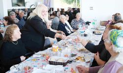 Mehmetçik Büyükkonuk Belediyesi, 65 yaş ve üzeri vatandaşlar için yeni yıl yemeği düzenledi