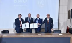 Bahçeşehir Kıbrıs Üniversitesi ile Prof. Dr. Fuat Sezgin-İslam Bilim Tarihi Araştırmaları Vakfı arasında mutabakat anlaş