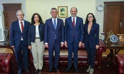 HP heyeti Ankara’da AKP Ve CHP yetkilileriyle bir araya geldi