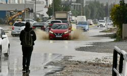 İki yol trafiğe açıldı