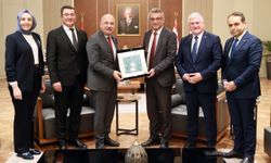 Erhürman, KKTC Sigorta ve Reasürans Şirketler Birliği ve Türkiye Sigorta Birliği heyetini kabul etti