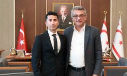 Cumhurbaşkanı Erhürman, sporcu Hakan Tazegül’ü kabul etti