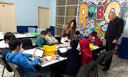 Paşaköy Gençlik Merkezinde robotik kodlama eğitimleri başladı