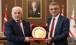 Erhürman, TÜRK-SEN Başkanı Bıçaklı ve beraberindeki heyeti kabul etti