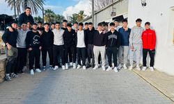 Çetinkaya U17 liderliği kutladı