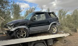 Güney Kıbrıs'ta direksiyon başına geçen 14 yaşındaki genç kaza yaptı