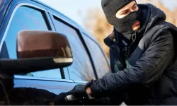 Araç içerisinden hırsızlık
