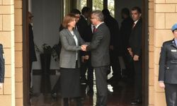 Holguin: “Ön müzakere aşamasındayız. Sürekli ve doğrudan diyalog gerekli”