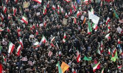 İran İnsan Hakları Aktivistleri Ajansı: "Protestolarda ölü sayısı 6 bin 373'e çıktı"