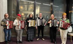 Girne Belediyesi akordiyon kursları devam ediyor