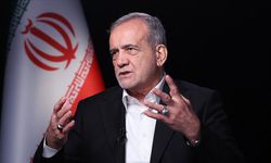 İran Cumhurbaşkanı Pezeşkiyan: "Halka karşı davranış biçimimizi değiştirmemiz gerekiyor"