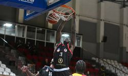 Yunuslar Başkentte Fırtına Estirdi (43-86)