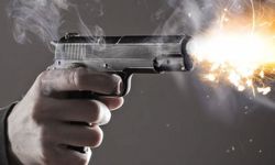 Bir işletmeye silahlı saldırı için anlaşan üç kişi tutuklandı