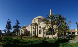 Hala Sultan Tekkesi yakınlarındaki arkeolojik kazılarda değerli buluntular çıkarıldı