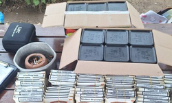 Kıbrıs Türk plakalı ticari bir araçta büyük miktarda kaçak tütün ürünü ele geçirildi