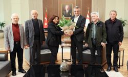 Cumhurbaşkanı Tufan Erhürman, Barış Derneği heyetini kabul etti