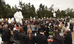 Büyük acının üçüncü yılı… KKTC’nin "Şampiyon Melekleri" beyaz balonlarla anıldı