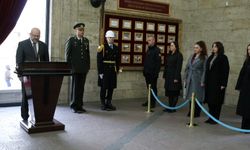 Cumhuriyet Meclisi Çocuk Hakları Özel Komitesi Anıtkabir’i ziyaret etti