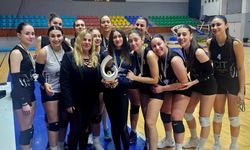 Denktaş Kupasında Kadınlar Şampiyonu DAÜ