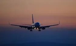 Larnaka ve Baf havalimanlarında 60 uçuş iptal edildi