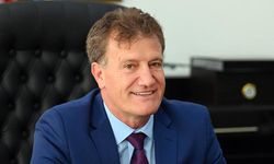 Arıklı: "Sağlık çalışanları toplum sağlığı için geçilmez, hayati bir görev üstleniyor"