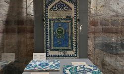 Çalınan 16’ncı yüzyıldan iki çini Türkiye’ye iade edildi