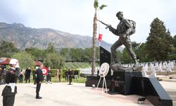 Çanakkale Zaferi’nin 111’inci yıl dönümünde şehitler, Boğaz Şehitliği’nde anıldı