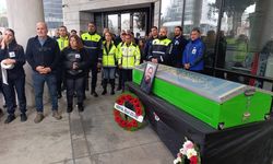 Trafik kazasında hayatını kaybeden Mavideniz için Girne Belediyesi’nde tören düzenlendic