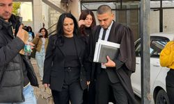 “Sahte diploma” davası… Sanık Fatma Ünal ilk kez Lefkoşa Ağır Ceza Mahkemesi’ne çıkarıldı