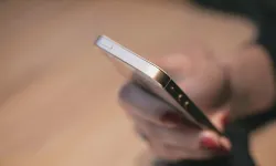 Olağanüstü hal talimat ve SMS'lerinden korkan Rum halkı market ve benzin istasyonlarına hücum etti