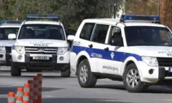 Larnaka’da Cinayete teşebbüs sanığı Romanyalı Rum makamlarını atlatıp ülkesine kaçtı