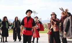 “Eşeğin Gölgesi” mayıs ayında Kızılbaş Parkı’nda sahnelenecek