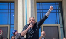 Serdaroğlu: “1 Mayıs, süreklilik gerektiren bir mücadelenin simgesidir”