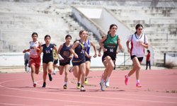 Ortaokullu Yıldızlar Şampiyonluk için Yarışıyor