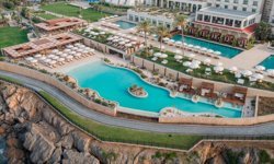 Merit Park Hotel & Casino, Otelpuan.com ‘un en beğenilen 100 oteli arasında yer aldı