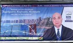 İngiltere'deki seçim afişlerine Kıbrıs Türk örgütlerinden tepki