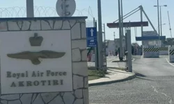 İngiltere hükümeti üsler konusundaki duruşunu açıkladı