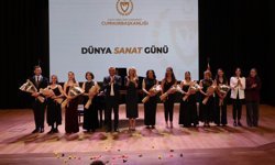 Erhürman: “Bu halk, çok zor koşullarda bile kültür ve sanatla buluşma çabasından asla vazgeçmedi”
