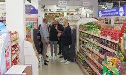 Hasipoğlu, denetim ekipleriyle birlikte kontrolleri takip etti... “1 Mayıs’ın ruhuna uygun bir tablo ortaya çıktı”