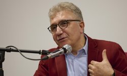 Metin Turan’ın “Kıbrıs Türk Edebiyatı Üzerine İncelemeler” kitabı yayımlandı