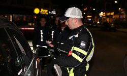 Trafik denetimlerinde 160 sürücü rapor edildi, 29 araç trafikten men edildi