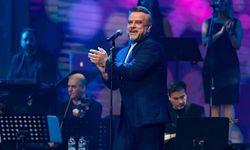 Bülent Serttaş’tan Merit Royal Diamond Sahnesinde Unutulmaz Konser