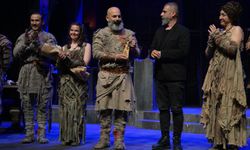 22. Kıbrıs Tiyatro Festivali, İstanbul Devlet Tiyatrosu’nun “Büyük Romulus” oyunuyla başladı
