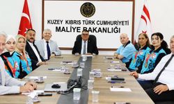 Berova, Dünya Budo Kupası'nda şampiyon olan KKTC Budo Milli Takımı sporcularını kabul etti