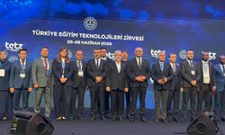 Çavuşoğlu, Türkiye Eğitim Teknolojileri Zirvesi’ne katıldı