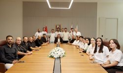 Erhürman, Şampiyon Gençlik Gücü’nü kabul etti